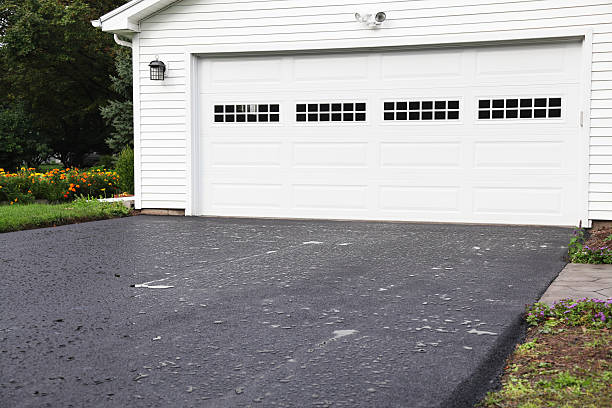 Best Garage Cleanout  in Millbury, OH